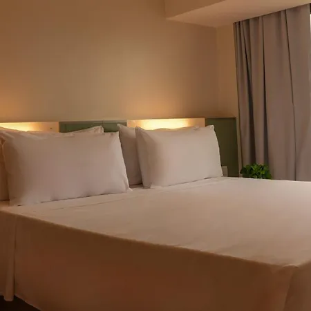 St Paul Plaza Hotel-3