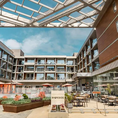 Shore Hotel-2