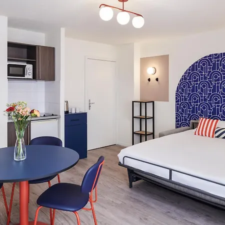 Aparthotel Adagio Access Nantes Viarme-3
