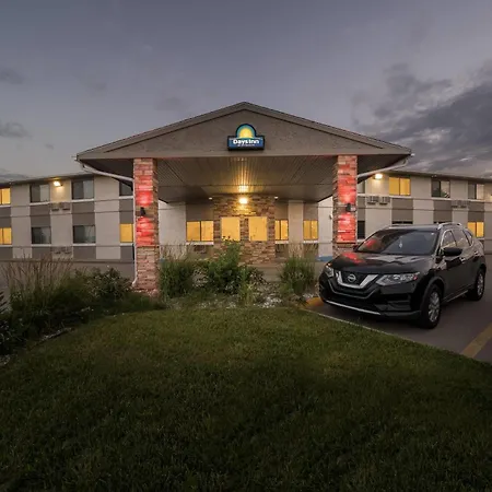 Days Inn By Wyndham York-2