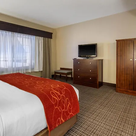 Comfort Suites Green Bay West-3