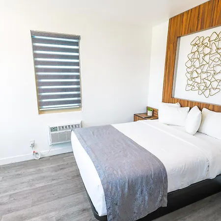 Urban Boutique Hotel- Little Italy, Downtown San Diego-2