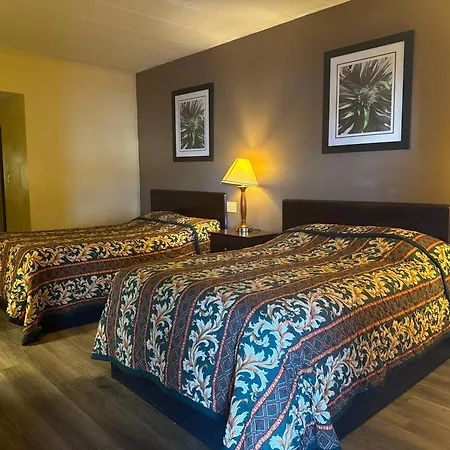 Diamond Inn & Suites-3