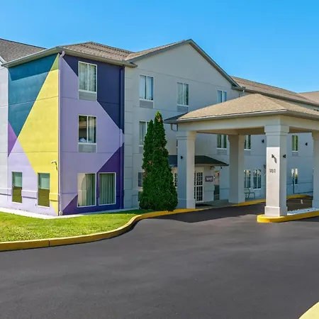 Spark By Hilton Hershey Near The Park-3