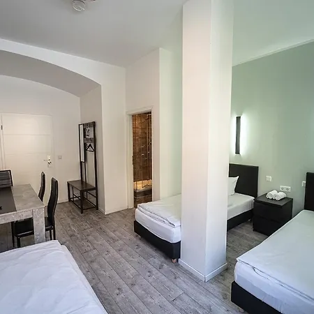 LUXOMES: Aparthotel Nürnberg Zentrum Süd-3