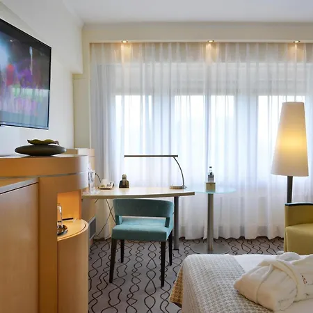 Best Western Premier Parkhotel Kronsberg-2