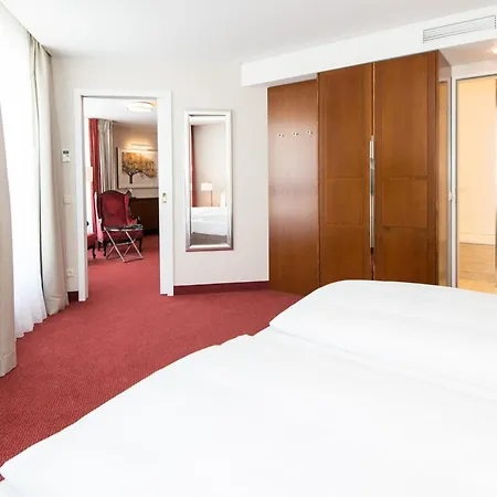 Best Western Plus Hotel St. Raphael-3