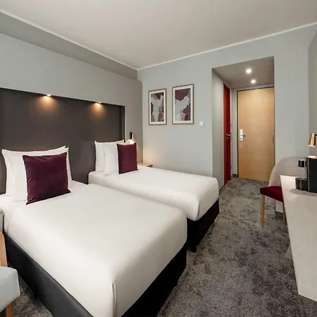 Ramada By Wyndham Essen-3