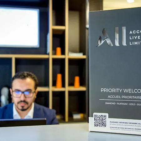 ibis Styles Aubagne Gemenos-3