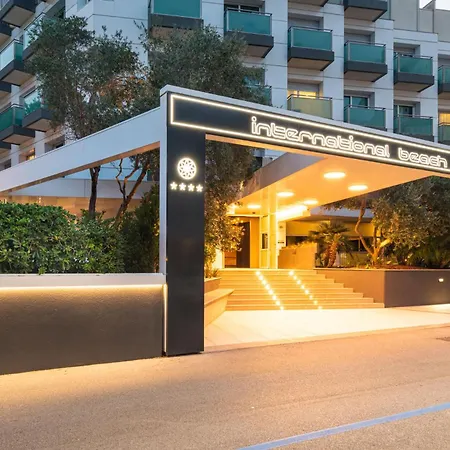 International Beach Hotel-3