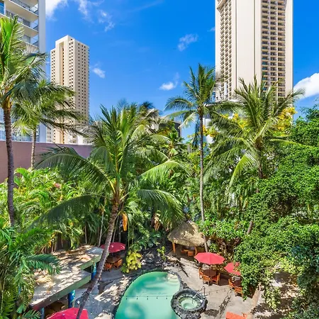Castle Bamboo Waikiki Hotel-3