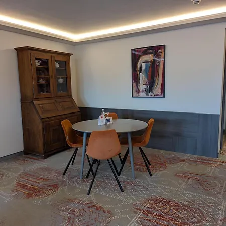 Best Western Plus Arosa Hotel-3
