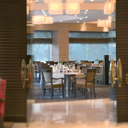 Moevenpick Hotel Izmir-3