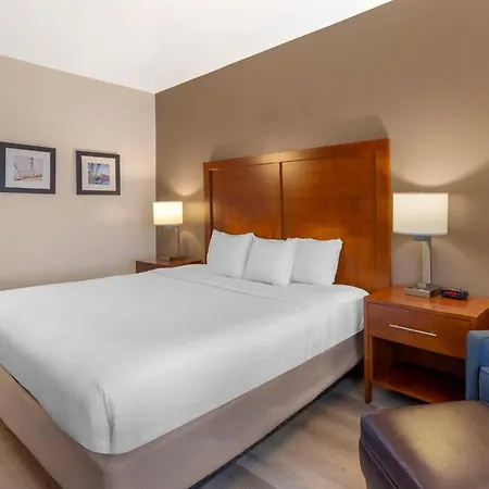 Comfort Inn Franklin Highway 96-3