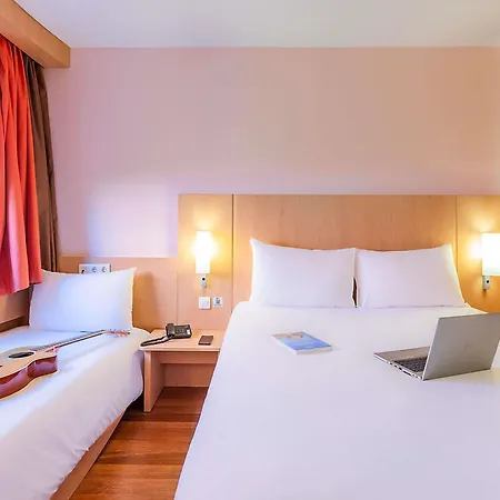 Hotel Ibis Lisboa Sintra-3