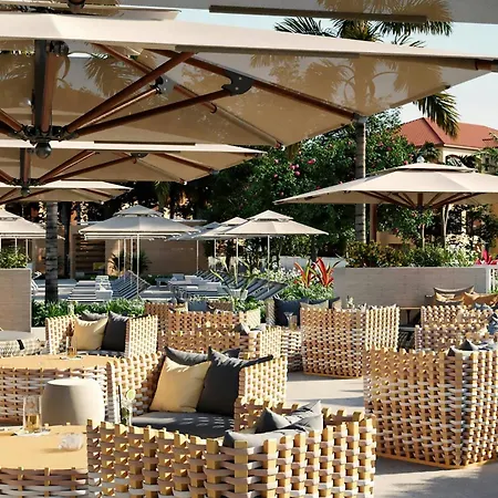 The Ritz-Carlton Naples, Tiburon-2