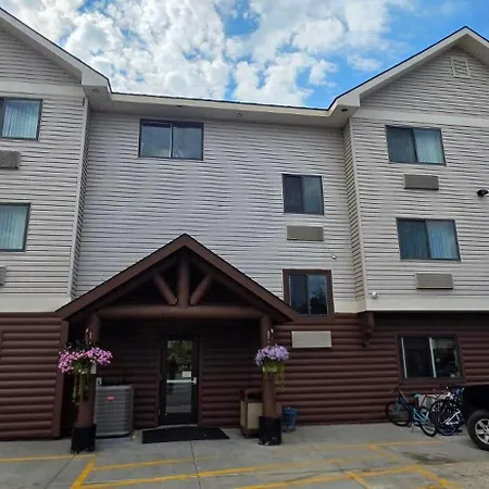 Yellowstone Lodge-2
