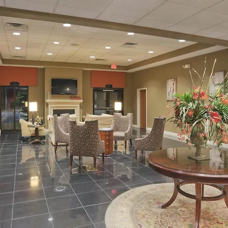 Holiday Inn Express & Suites Carbondale - University Area-3