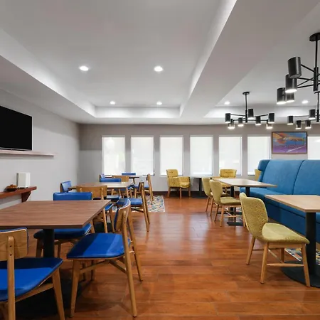 Hampton Inn Havelock-2