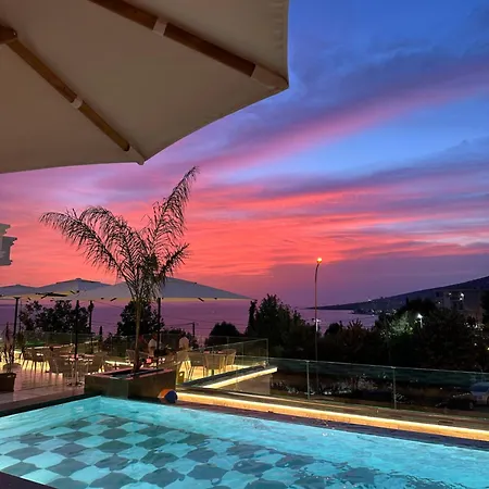 Hotel Oasis-2