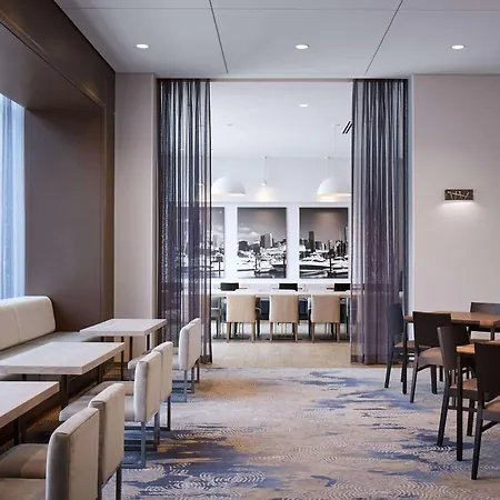 Hampton Inn Chicago West Loop Fulton Market Area-2