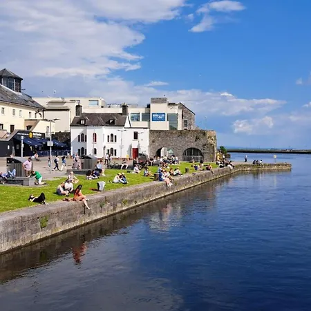 Eyre Square Hotel-2