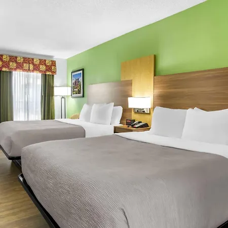 Quality Inn & Suites Greenville - Haywood Mall-2