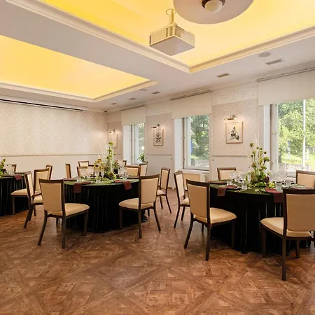 Radisson Hotel Old Town Riga-2
