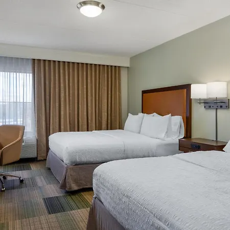 Hampton Inn & Suites Albany-Downtown-3
