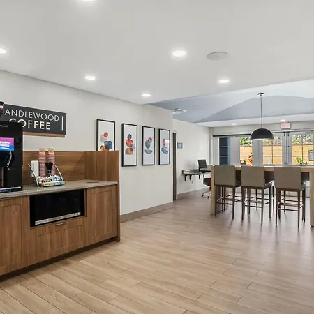 Candlewood Suites Pcb Southeast By Ihg - Fully Renovated-3