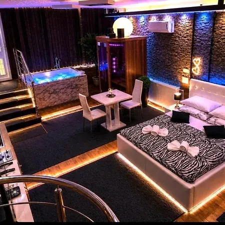 Vila Marija Rooms-3