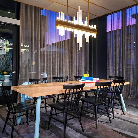 Aloft By Marriott Atlanta At The Battery Atlanta-3