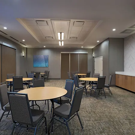 Springhill Suites Waco-3