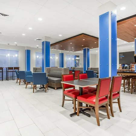 Holiday Inn Express & Suites - Ottawa By Ihg-2