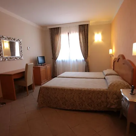Hotel La Perla-3