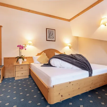 Hotel Erna-2