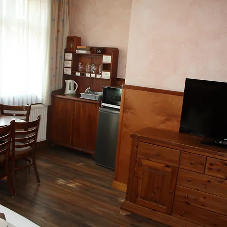Pension Unicat-3