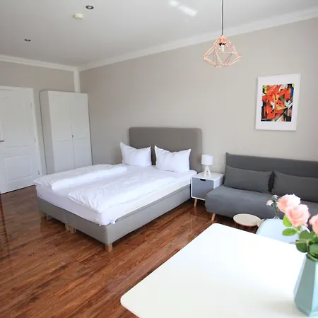 Zollikof Aparts - Sauna & Studioapartments-2