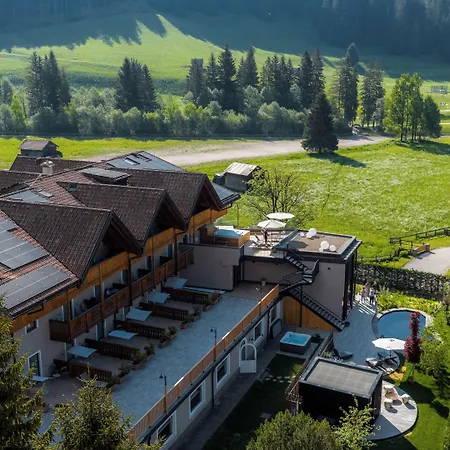X Alp Hotel-3