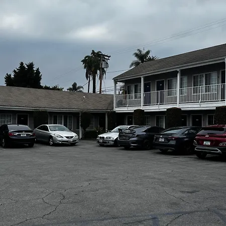 Friendship Motor Inn-2