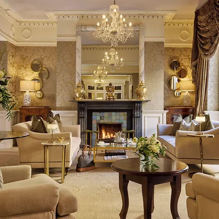 Buswells Hotel-3