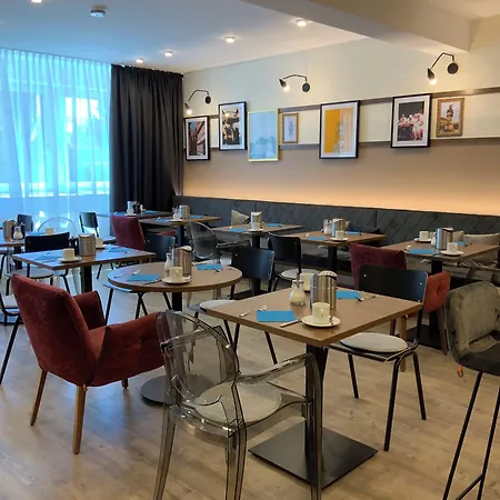 Hotel am Schlosstheater-3