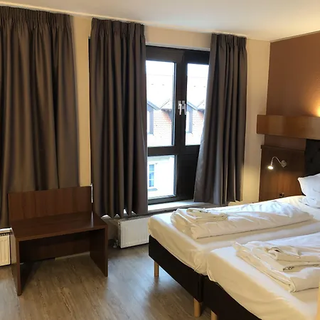 Hotel Poseidon-3