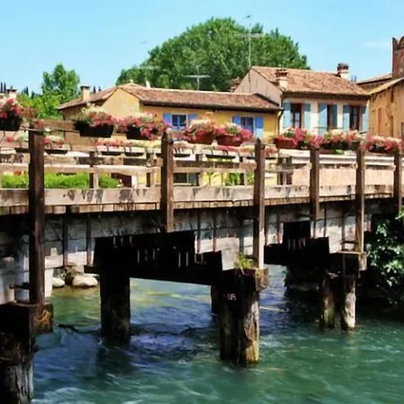 Le Finestre Su Borghetto-3