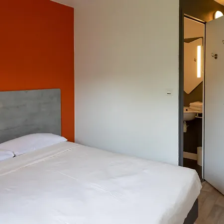 Ibis Budget Redon-3