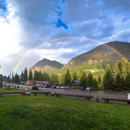 Silver Gate Lodging-3