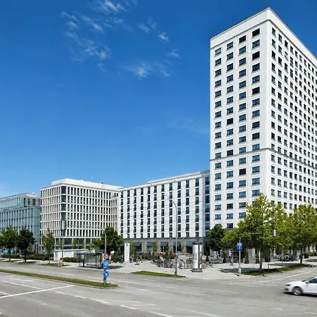 Hotel Muenchen-Olympiapark-2
