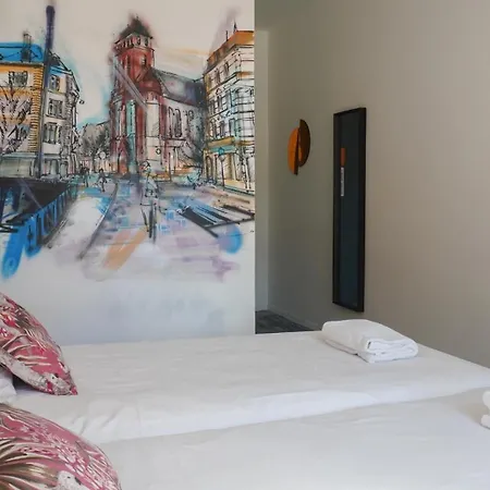 Hotel des Arts-2