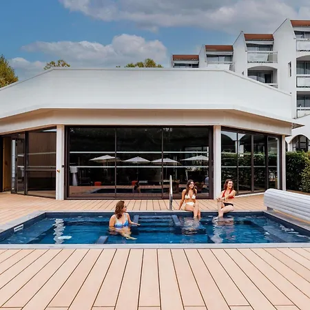 ibis Styles Aix les Bains Domaine de Marlioz-2
