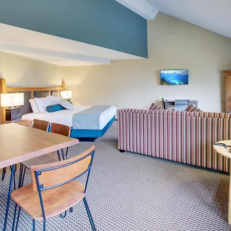 Blackcomb Lodge-3